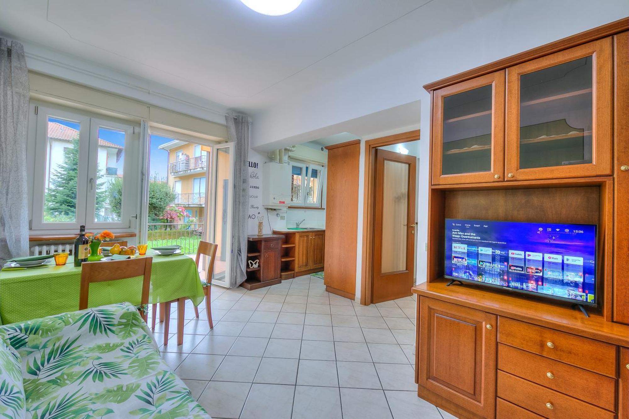 Appartamento Leonardo House Garden Center - Happy Stresa