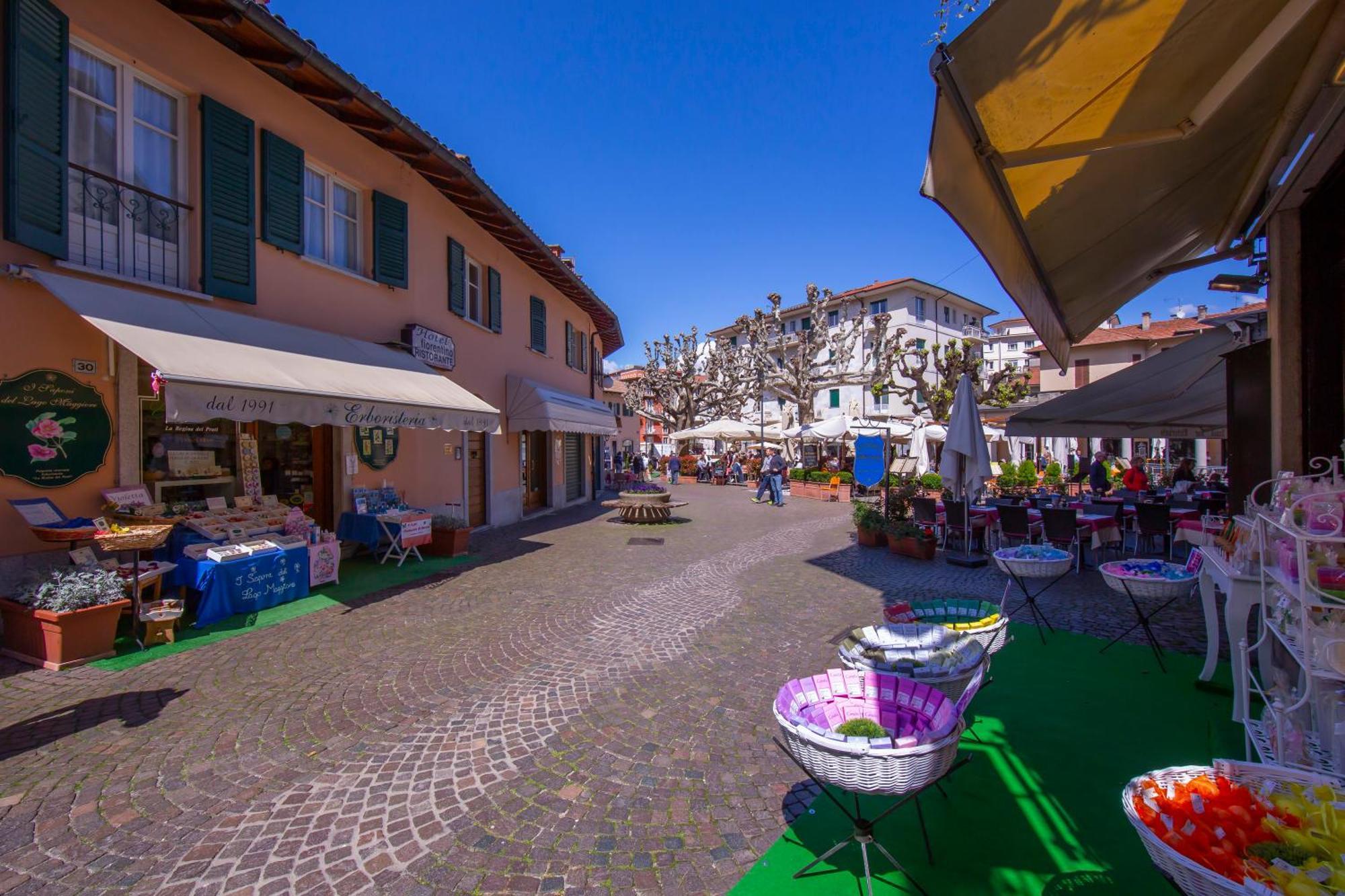 Leonardo House Garden Center - Happy Stresa